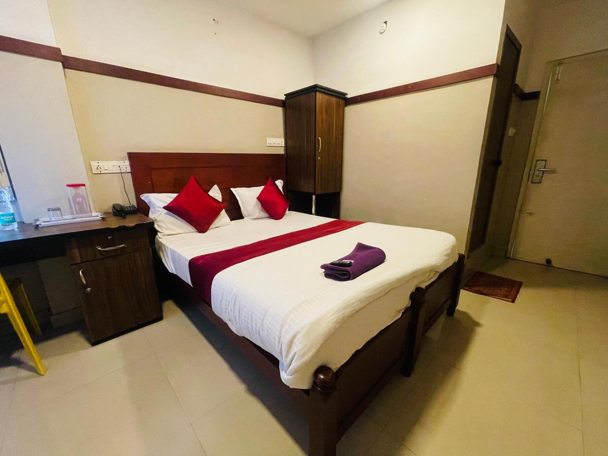 Rio Rooms Mims Calicut Εξωτερικό φωτογραφία